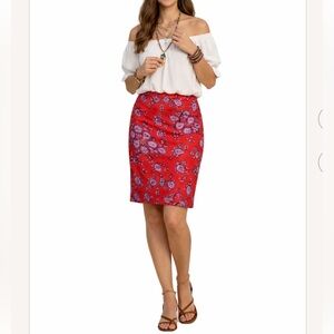Jones New York pencil skirt in red with a floral paisley print. Size 14W.